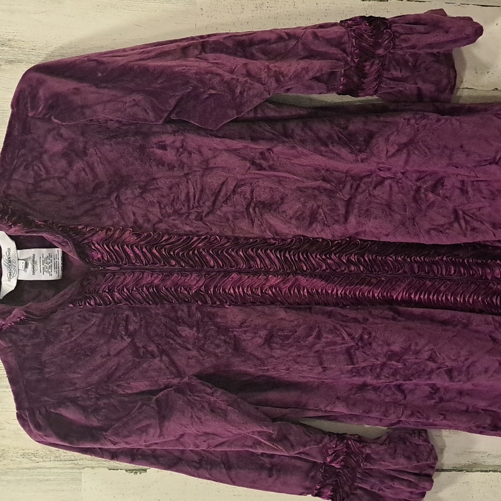 0705 Highgate Manor Herringbone Robe - Picture 2 of 6